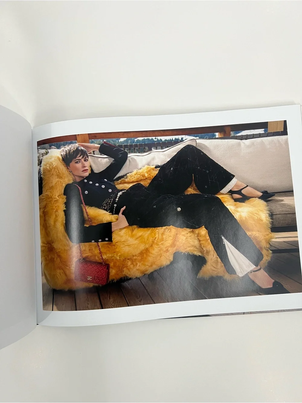 CHANEL fall 2021/22 ready to wear collection look book